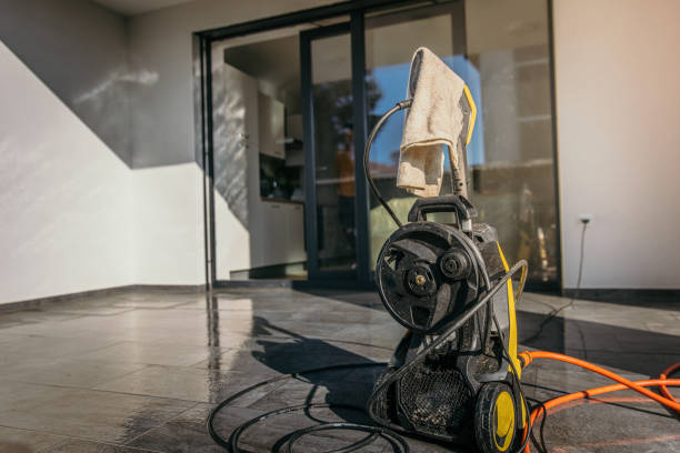 Best Graffiti Removal  in Saline, MI