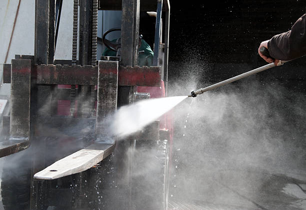 Best Concrete Sealing  in Saline, MI